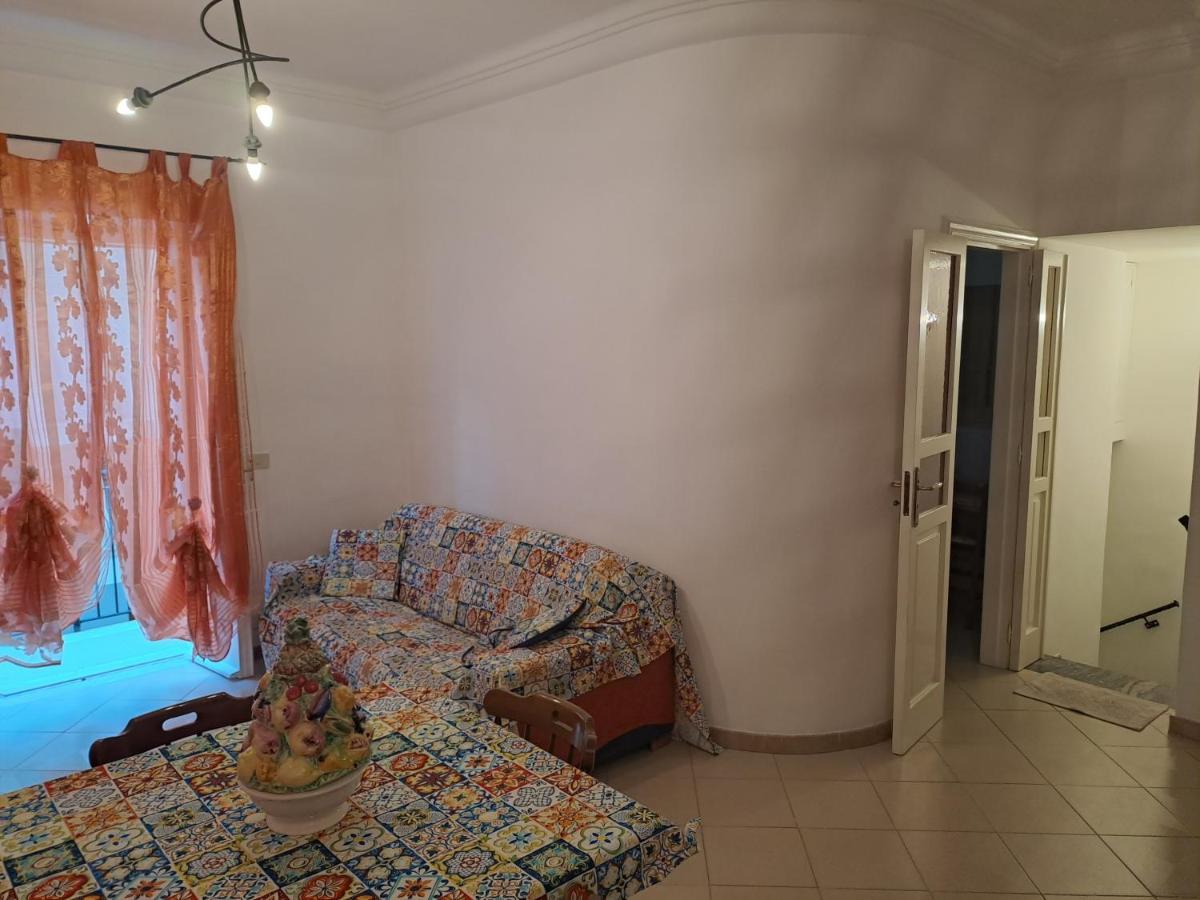 Dreamhouse Ischia-lacco Ameno In Pieno Centro A 70 Metri Dal Mare!